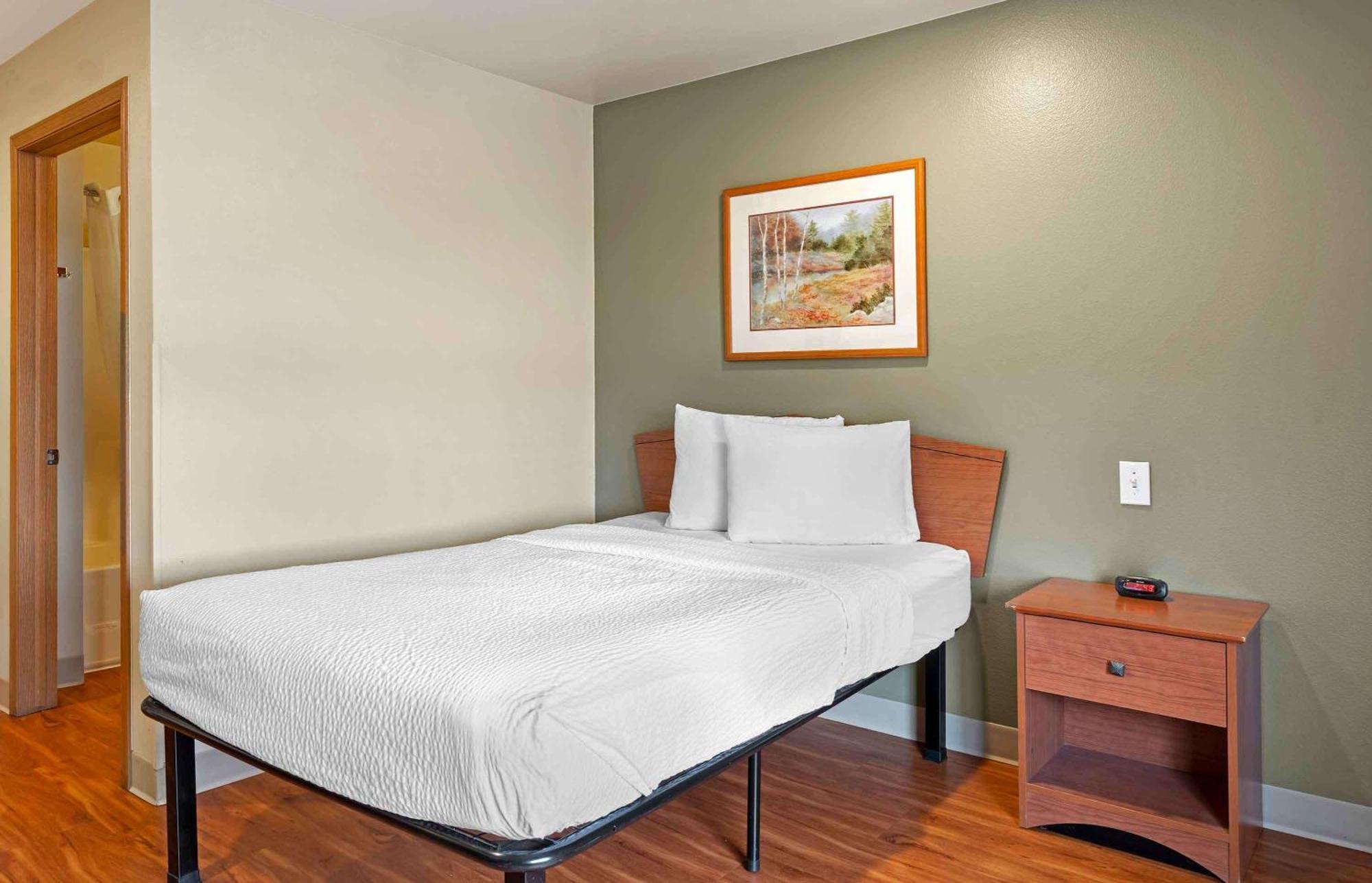 Extended Stay America Select Suites - Wichita - Airport Exterior photo