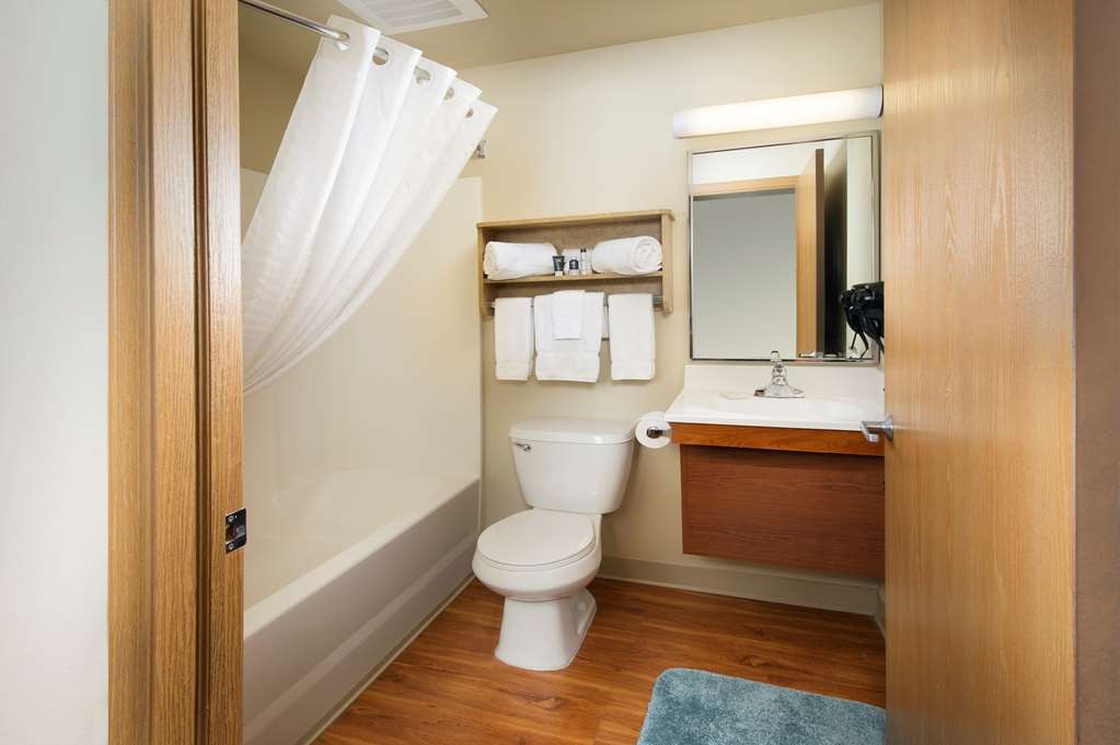 Extended Stay America Select Suites - Wichita - Airport Room photo