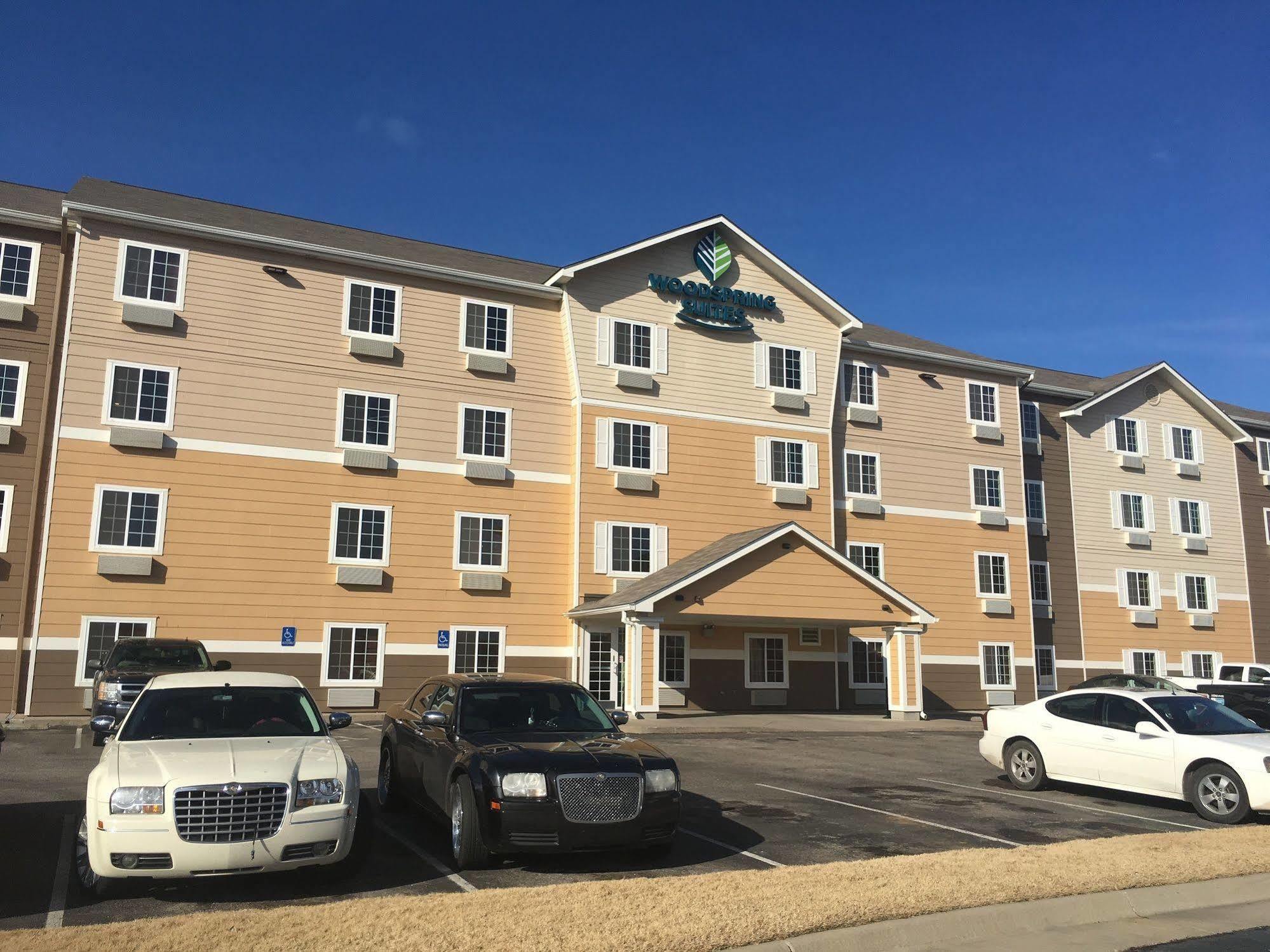 Extended Stay America Select Suites - Wichita - Airport Exterior photo